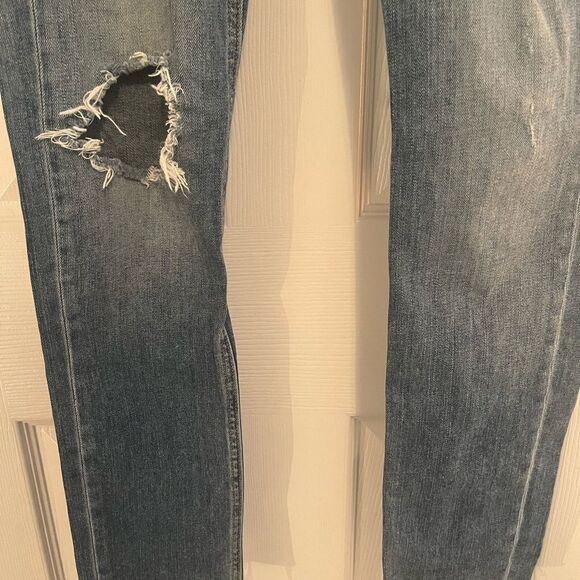 rag & bone Dre Low Rise Ripped-Hem Jeans - Picture 9 of 10